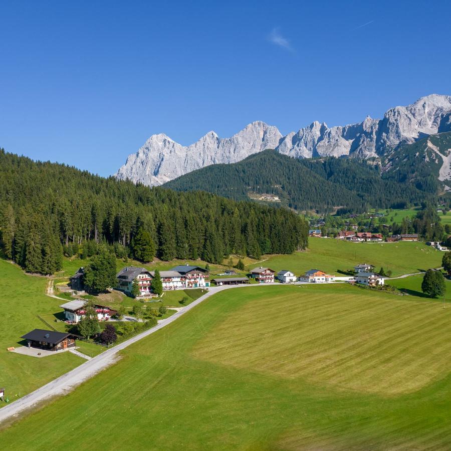 Hotel Tischlbergerhof Ramsau am Dachstein Exterior photo