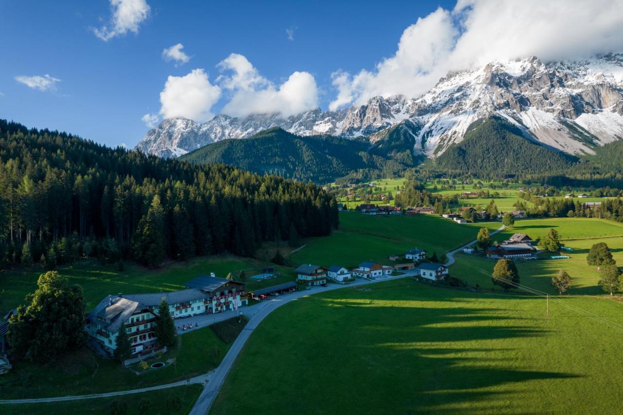 Hotel Tischlbergerhof Ramsau am Dachstein Exterior photo