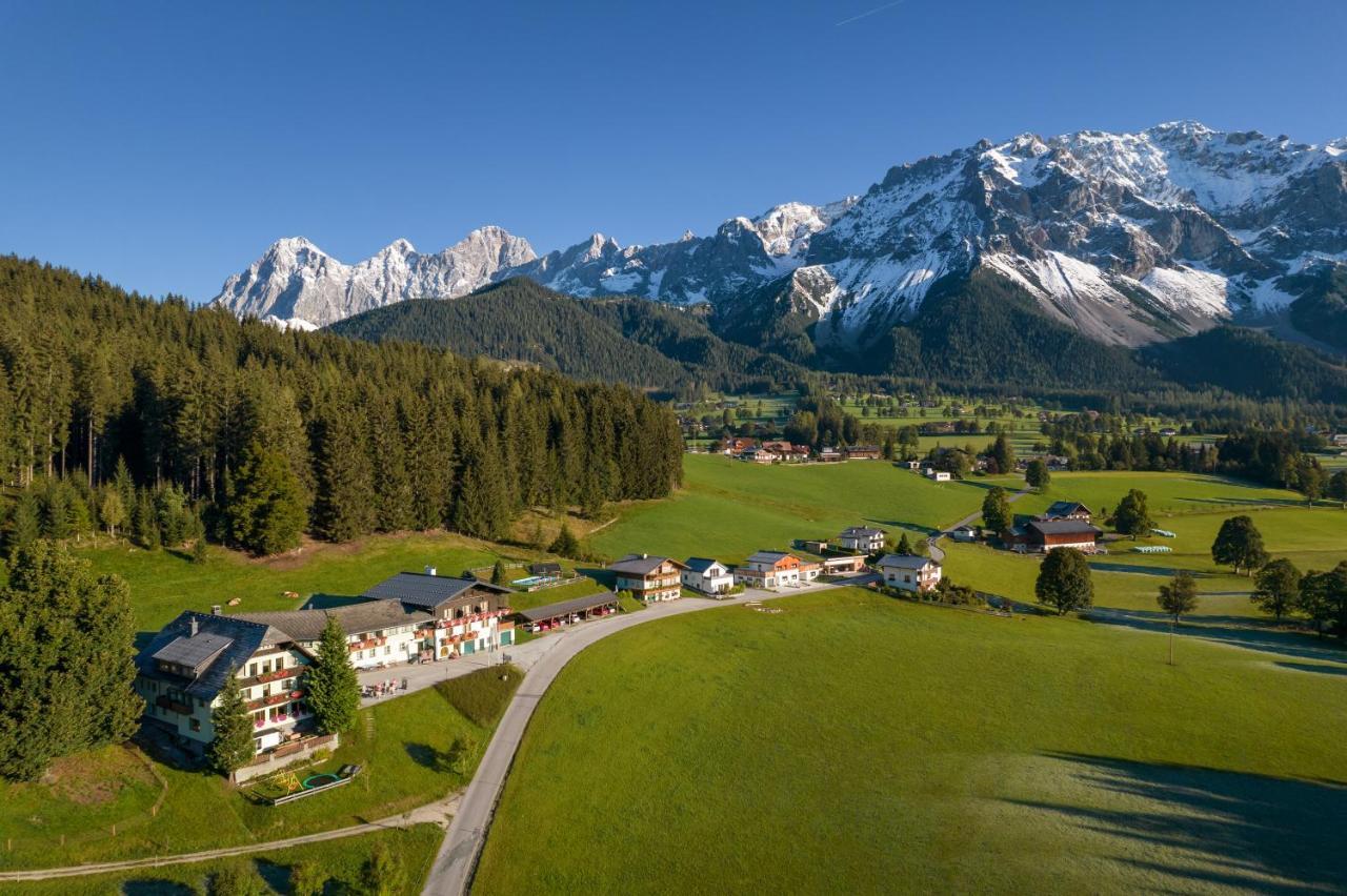 Hotel Tischlbergerhof Ramsau am Dachstein Exterior photo